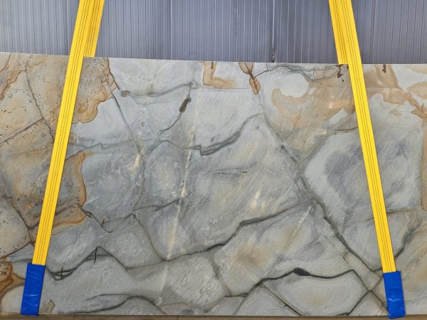 Lastra Fantastic Grey.